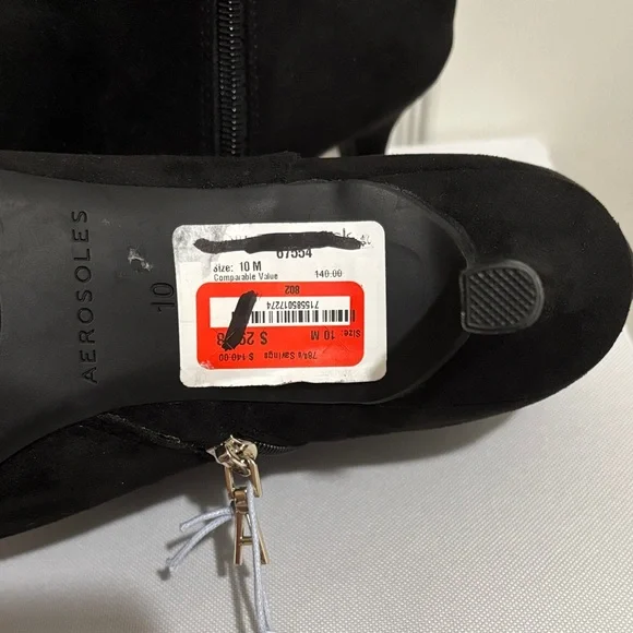 NWT-AEROSOLES Black Ankle Booties - Picture 6 of 6